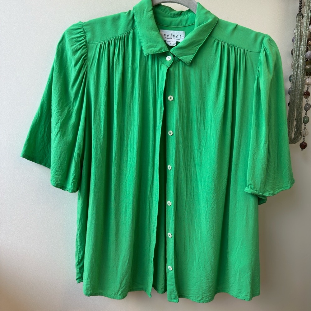 Velvet Women's Bright Green Button-Down Shirt